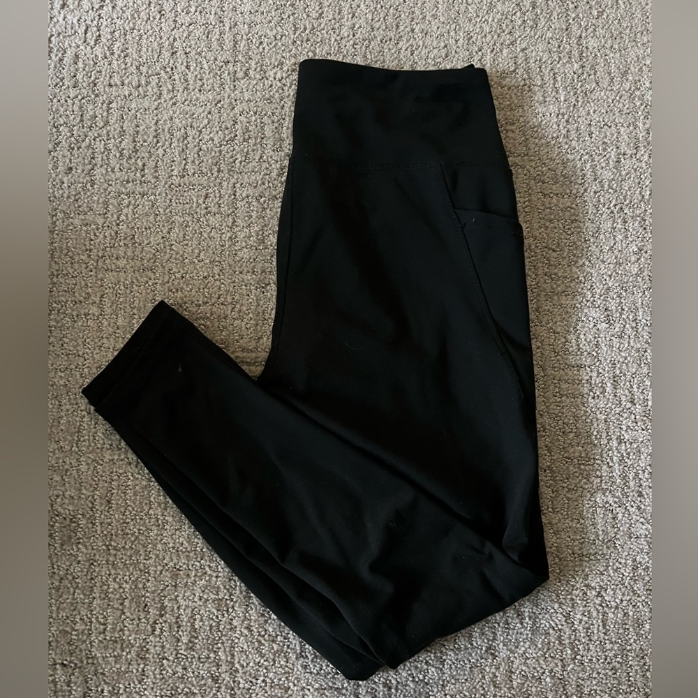 Black Pocket Leggings